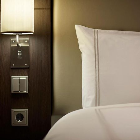 Premier Inn Mannheim City Centre Экстерьер фото
