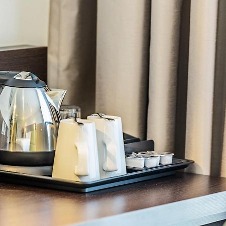 Premier Inn Mannheim City Centre Экстерьер фото