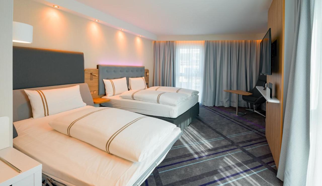 Premier Inn Mannheim City Centre Экстерьер фото