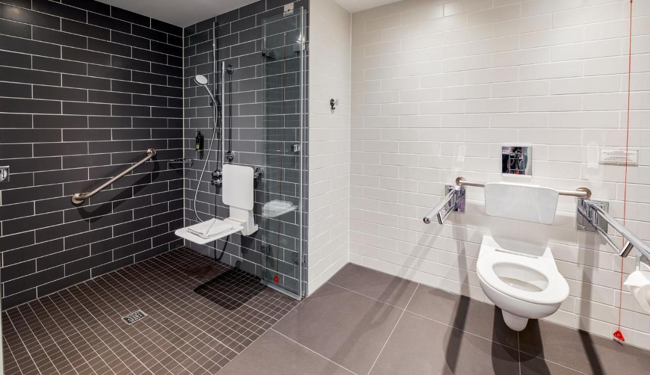 Premier Inn Mannheim City Centre Экстерьер фото