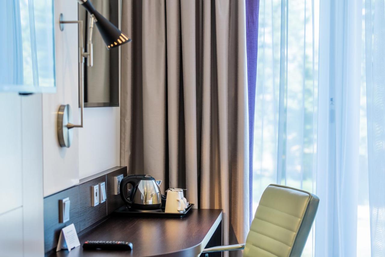 Premier Inn Mannheim City Centre Экстерьер фото