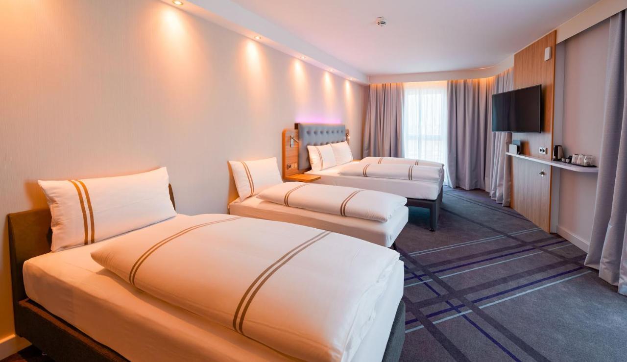 Premier Inn Mannheim City Centre Экстерьер фото