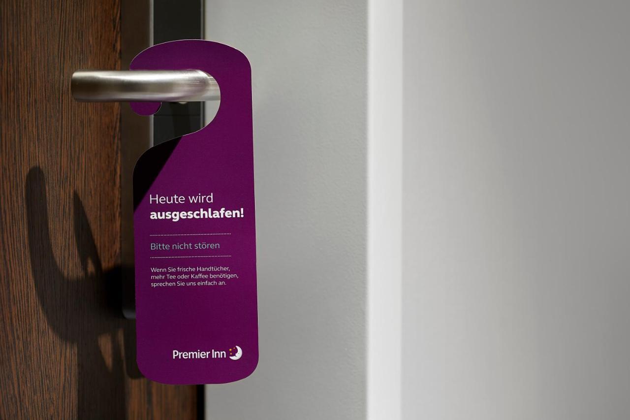 Premier Inn Mannheim City Centre Экстерьер фото