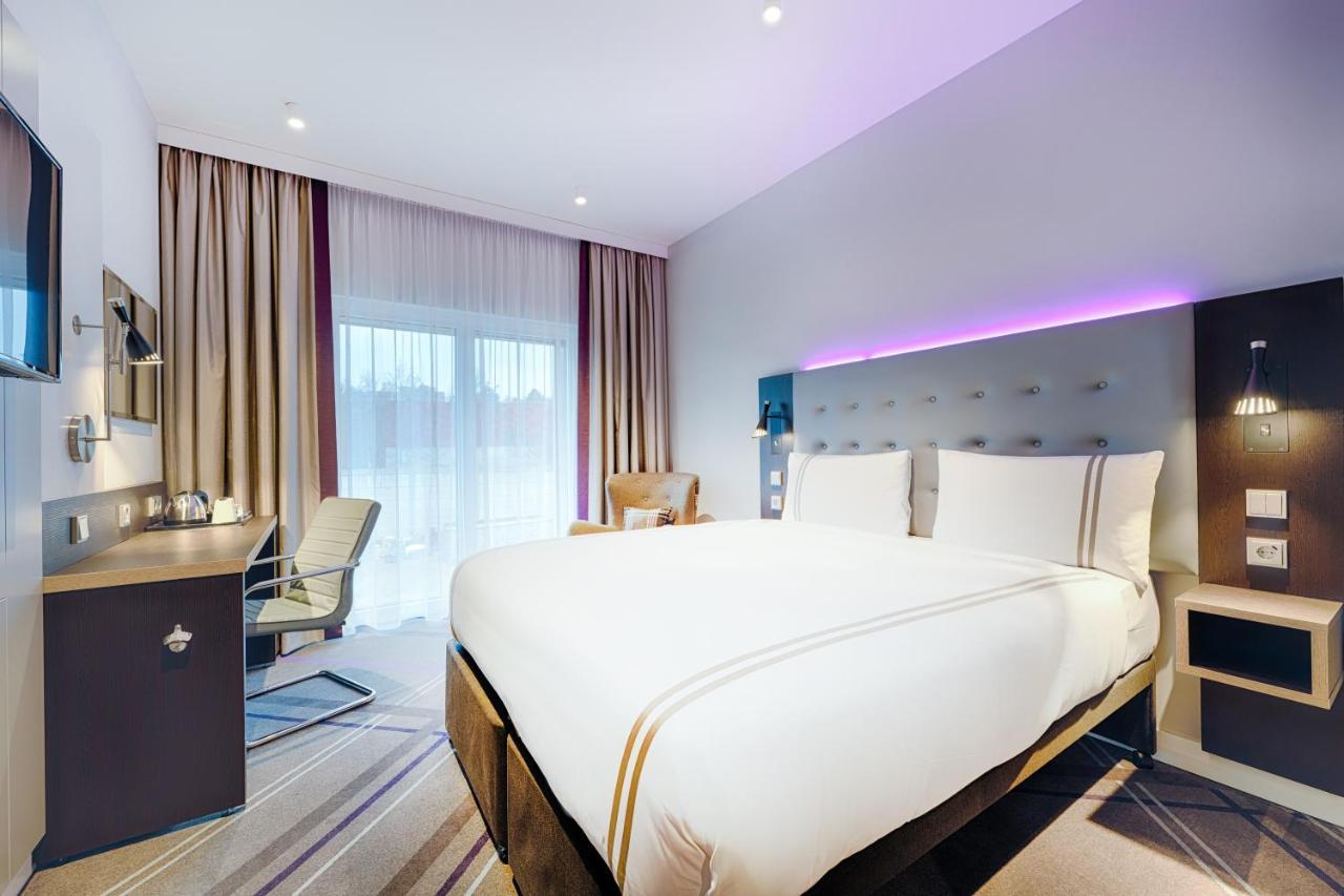 Premier Inn Mannheim City Centre Экстерьер фото